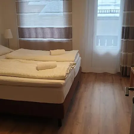 豪斯皮勒酒店 招待所 4*