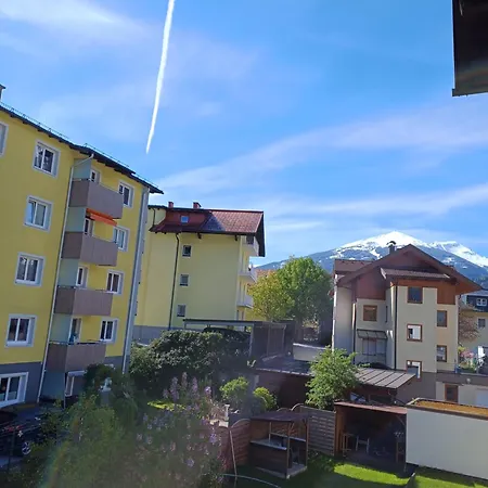 Πανσιόν Haus Piller 3*