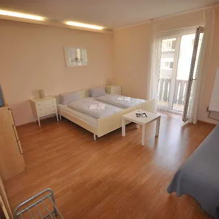 豪斯皮勒酒店 招待所